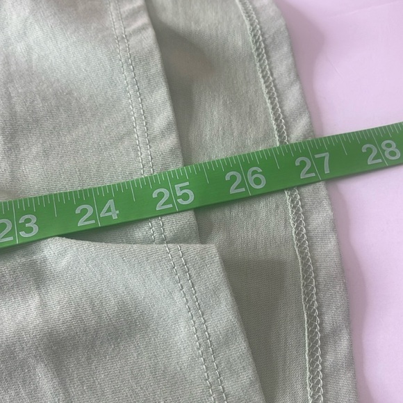 Life is Good Muscle Tank Top Classic My Therapist has Whiskers Green Large - Picture 11 of 12